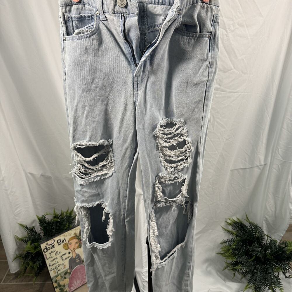 RSQ Light Wash Distressed Ripped Jeans Size 26 Tillys Y2K Straight Leg
